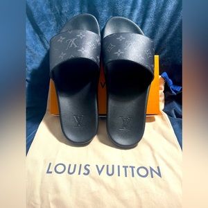 Louis Vuitton Slides